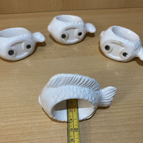 Set of 4- Shafford Porcelain Napkin Ring Holders Ocean Fish Nautical - Picture 5 of 5